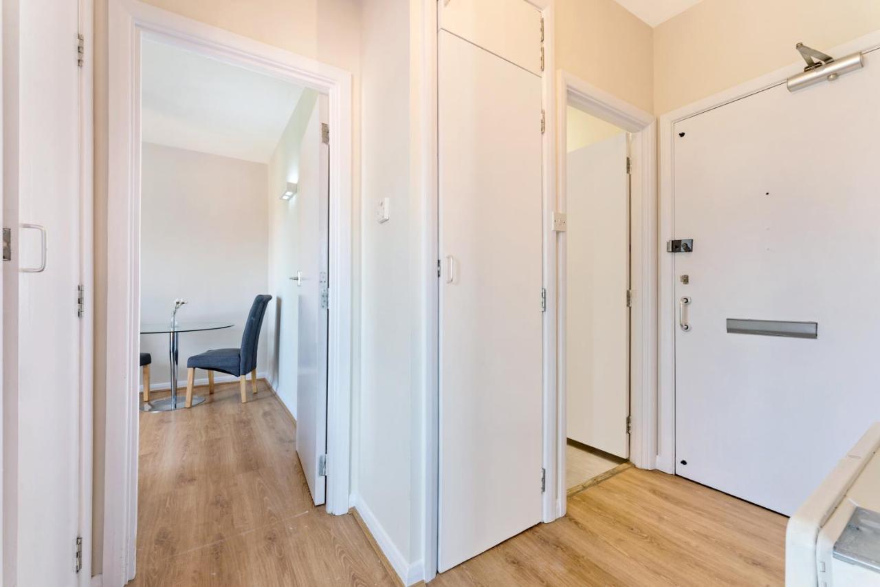 런던 Stunning Aparment In Canada Water 아파트 외부 사진