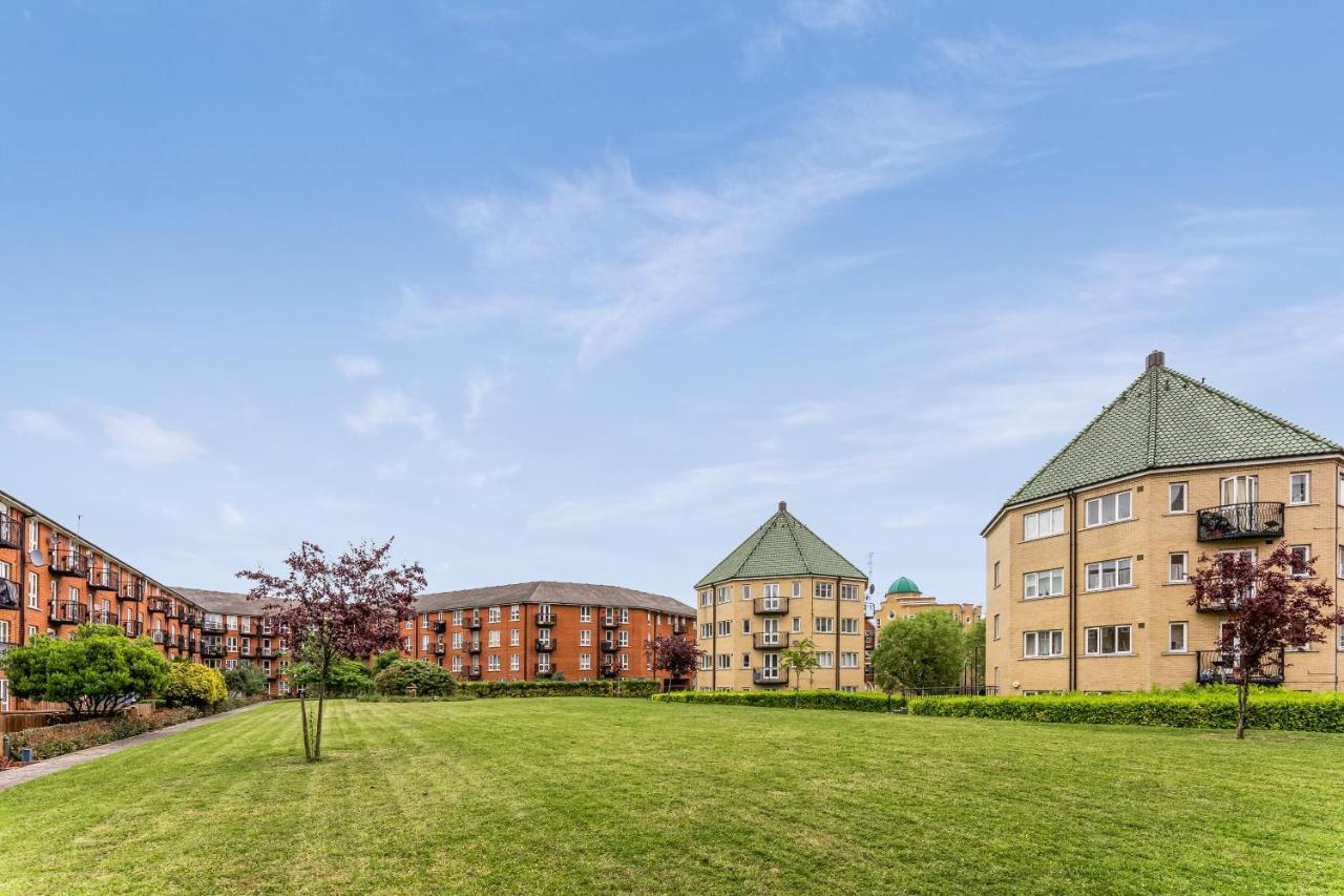 런던 Stunning Aparment In Canada Water 아파트 외부 사진